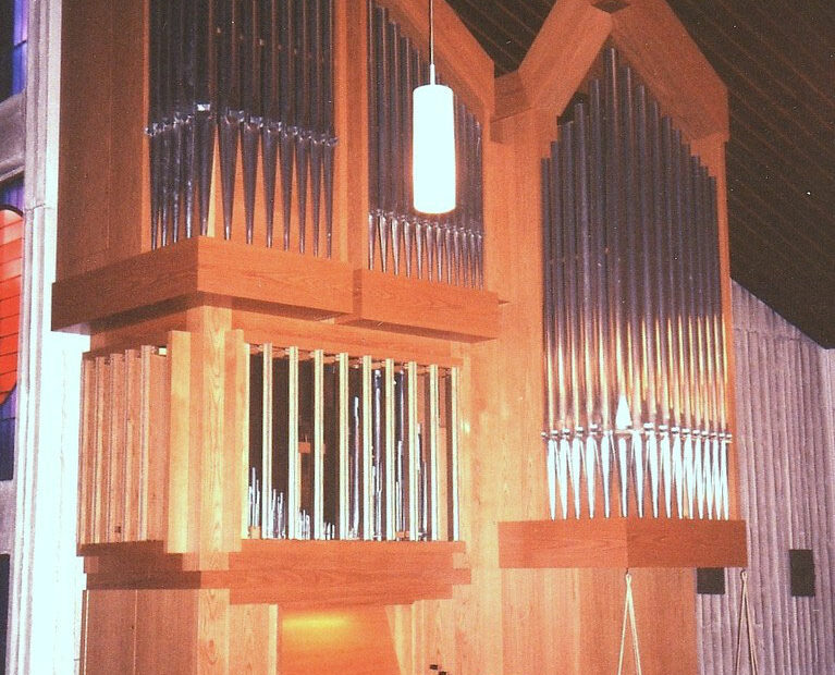 Kreuztal Kath. Christus-Erlöser-Kirche Renovierung Orgelbau Mebold