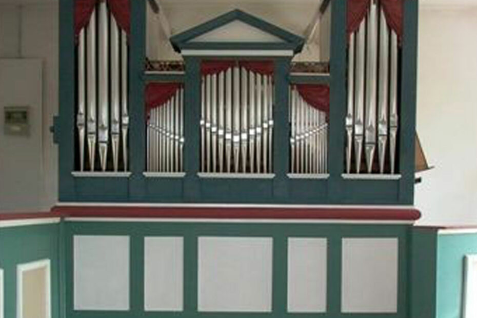 Restaurierung Ev. Kirche Weilrod-Oberlauken, Orgelbau Mebold