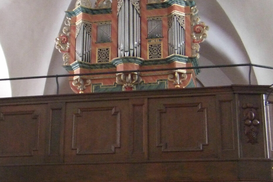 Finnentrop-Schliprüthen Kath. Kirche St. Georg Reinigung Orgelbau Mebold